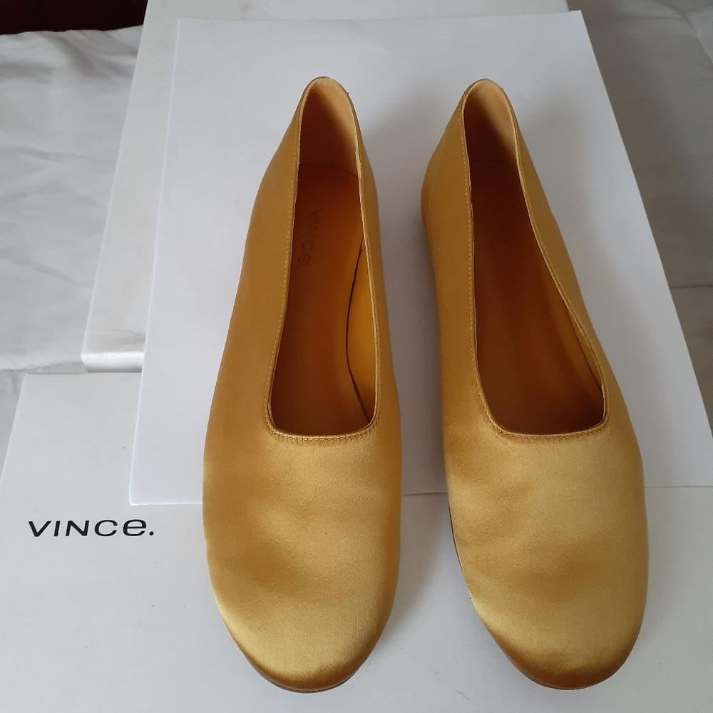 Vince satin Maxwell ballet flats